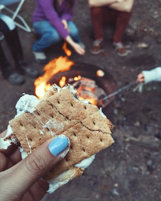s'mores and campfire